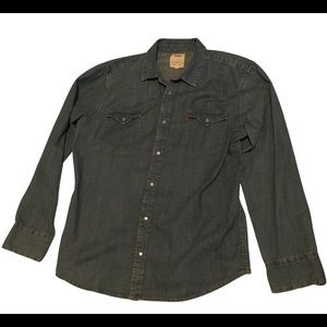 Levi’s denim work shirt SIZE L